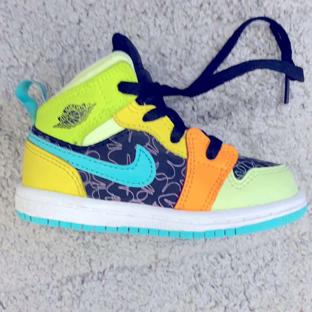 Toddler Jordan’s size 6